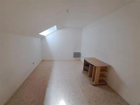 Location appartement 4 pièces - 70.25m² à Beaurepaire (38270) - Photo 4
