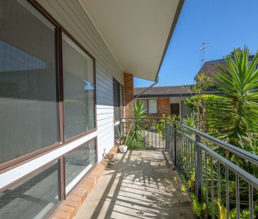 3/60-64 Mitchell Street Merewether NSW - Photo 3