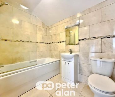 2 bedroom property to rent - Photo 6