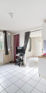 Location Appartement 29m² VILLEURBANNE 69100 - Photo 3