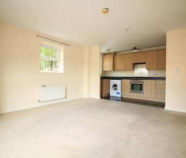 2 bedroom flat to rent - Photo 6