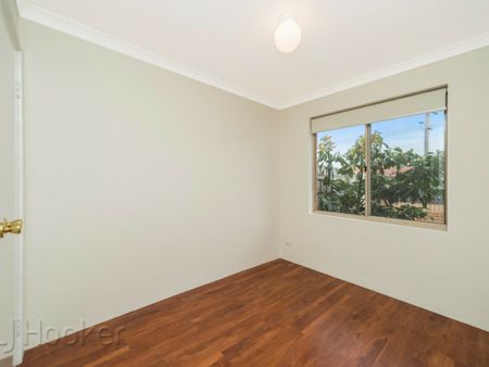 Perfectly Positioned and Priced to Please - Photo 4