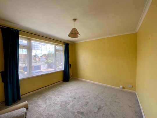 Meadow Court, Anchor Meadow, Farnborough, GU14 - Photo 1