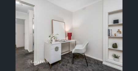 Ground floor apartment living - Photo 4