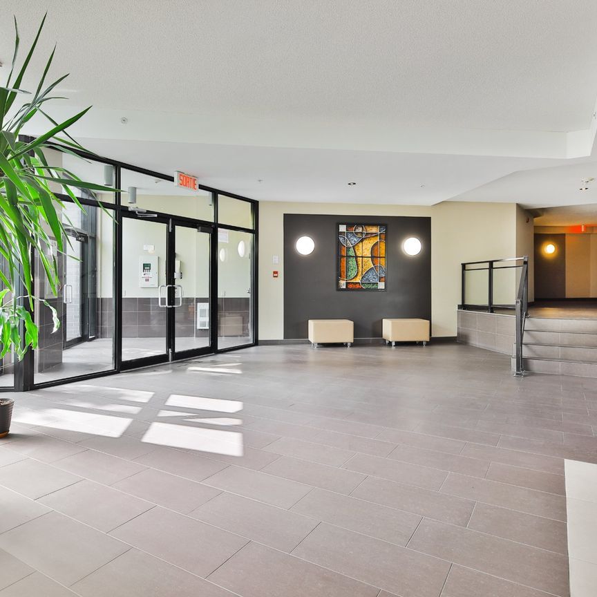 Condo for rent, Montréal (Côte-des-Neiges/Notre-Dame-de-Grâce) - Photo 1