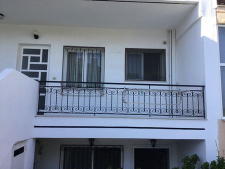 Studio/Γκαρσονιέρα για ενοικίαση Κέντρο (Ρίο) - Φωτογραφία 4