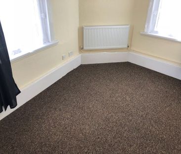 2 Bed Flat, High Road Leytonstone, E15 - Photo 5