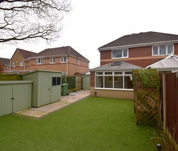 2 bedroom semi-detached house to rent - Photo 3