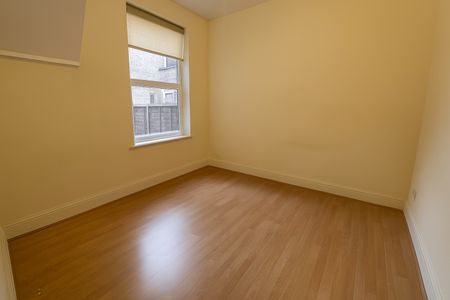 2 Bed Flat, Fairbridge Road, N19 - Photo 2