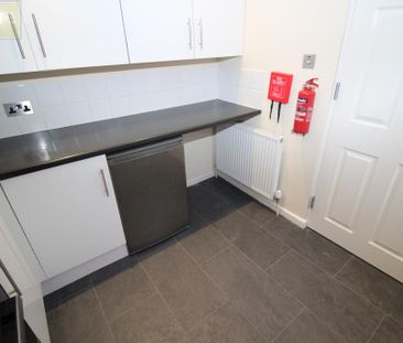 Studio to rent - Photo 6