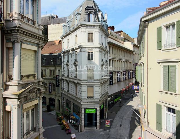 Studio N° 54 au 5ème étage - Photo 1