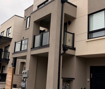 For Lease - 3166 Lotus Common, Burlington, Ontario - Photo 6