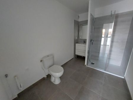 location Appartement T2 DE 40.02m² À MARSEILLAN - Photo 4