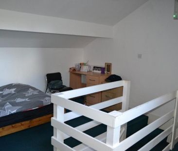 4 bedroom house to rent - Photo 4