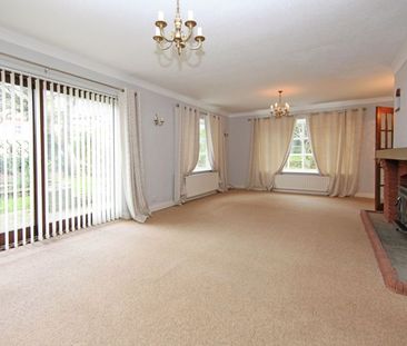 Astley Abbotts - Photo 1