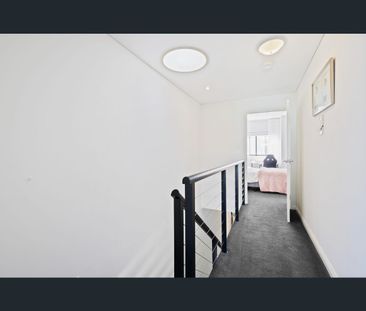 13/2 Centro Avenue, Subiaco, WA 6008 - Photo 2