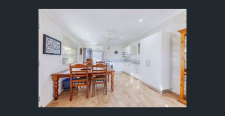 Convenient Living in the Heart of Maroochydore - Photo 2