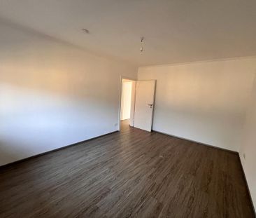 WG helle geeignete 3-Z-Whg. im Rheingauviertel, frisch renoviert - Photo 4