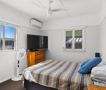 Charming Home Just Minutes from the Water! - Photo 6