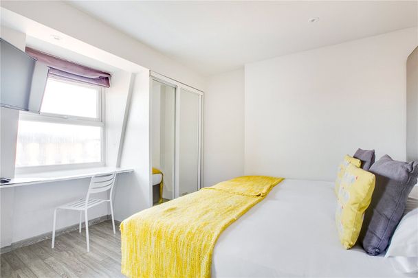 Warwick Road, Earls Court, SW5 - Photo 1