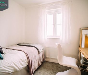 4 bedroom detached house to rent - Photo 4