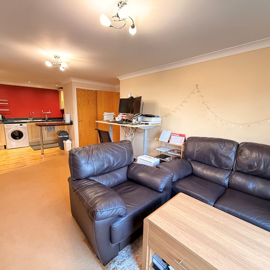 Stortford Hall Park, Bishop'S Stortford - Photo 1