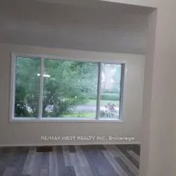 14 TOFIELD CRESCENT - Photo 1