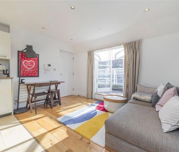 1 bedroom mews to rent - Photo 2