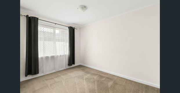 Low Maintenance Lifestyle - Photo 1