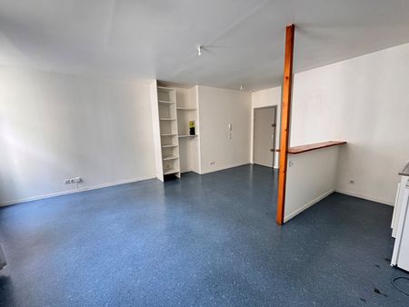 Location Appartement 2 pièces 42m² - Photo 4