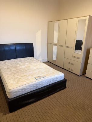 1 bedroom house of multiple occupation to rent - Photo 1