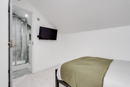 8 bedroom house to rent - Photo 4