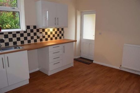 Arncliffe Road, Wakefield, WF1 - Photo 2