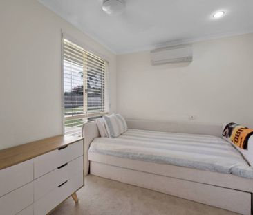 Four bedroom home close to the beach - Photo 5