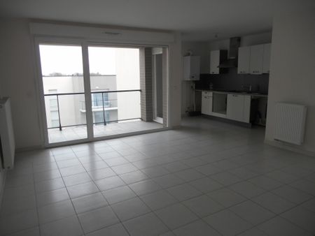 Appartement RUE DE VERDUN - Photo 2