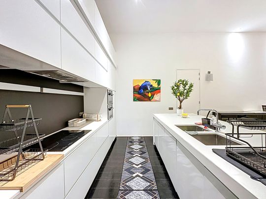 Appartement in Etterbeek - Photo 1