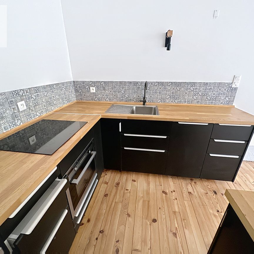 Location Appartement 2 pièces 55m² ST ETIENNE 42000 - Photo 1