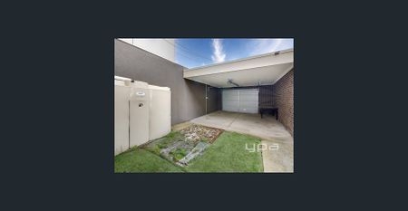 Charming Duplex in Convenient Fawkner Location - Photo 3