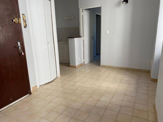 Location appartement 2 pièces 26.91 m² à Aubenas (07200) 4 - Photo 1