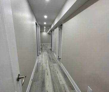 For Lease - 6978 Tassel Crescent Unit# Basement, Mississauga, Ontario - Photo 4