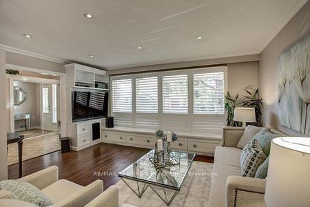 For Lease - 7 Stafford Road Unit# Main, Toronto, Ontario - Photo 3