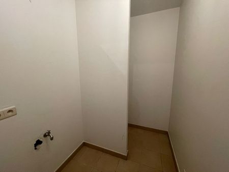 Appartement met twee slaapkamers gelegen op de Zeedijk met lateraal zeezicht. - Photo 3