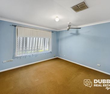 Comfortable Family Home - Photo 3