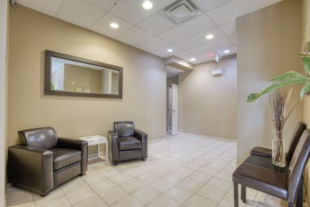 For Lease - 36 Regina Street Unit# 403, Waterloo, Ontario - Photo 4
