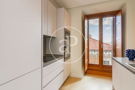 Flat for rent in San Bernardo street. - Photo 4