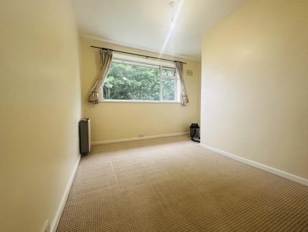 2 bedroom maisonette to rent - Photo 2