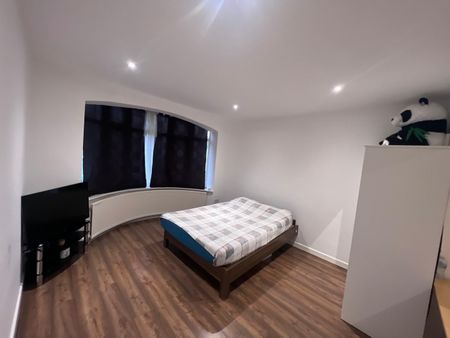 Studio Flat, Ferncroft Avenue, N12 - Photo 5