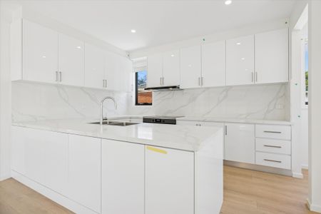 1/52 Lower Dandenong Road, Parkdale VIC 3195 - Townhouse For Rent | Domain - Photo 3