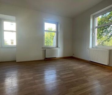 Sanierte Zweiraumwohnung mit KfZ-Stellplatz ab sofort zu vermieten - Photo 6