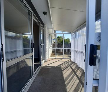 1/73 Royal Park Drive, Parklands - Photo 3